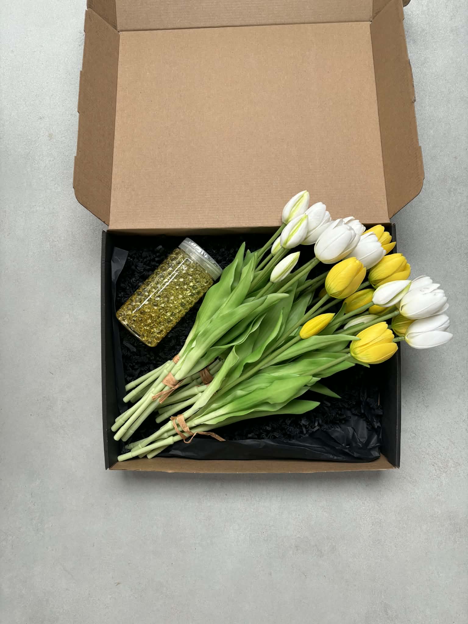 Yellow & White Tulip Set — Only Tulips